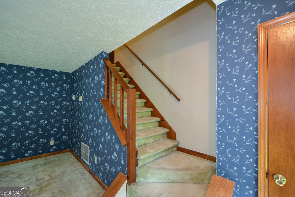 183 Timothy Lane Lilburn - Photo 19