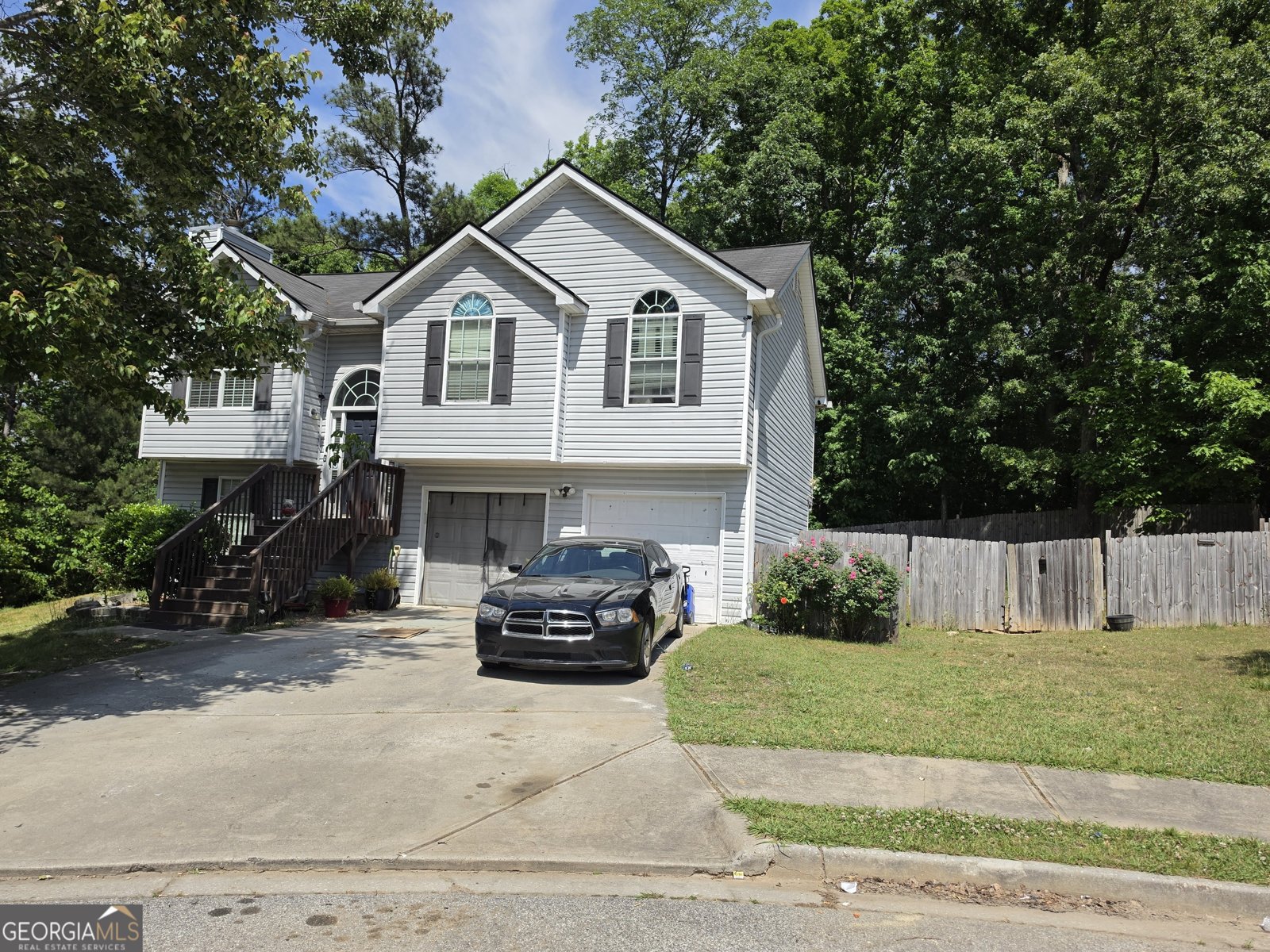 2840 Two Lake Cir South Fulton - Photo 1