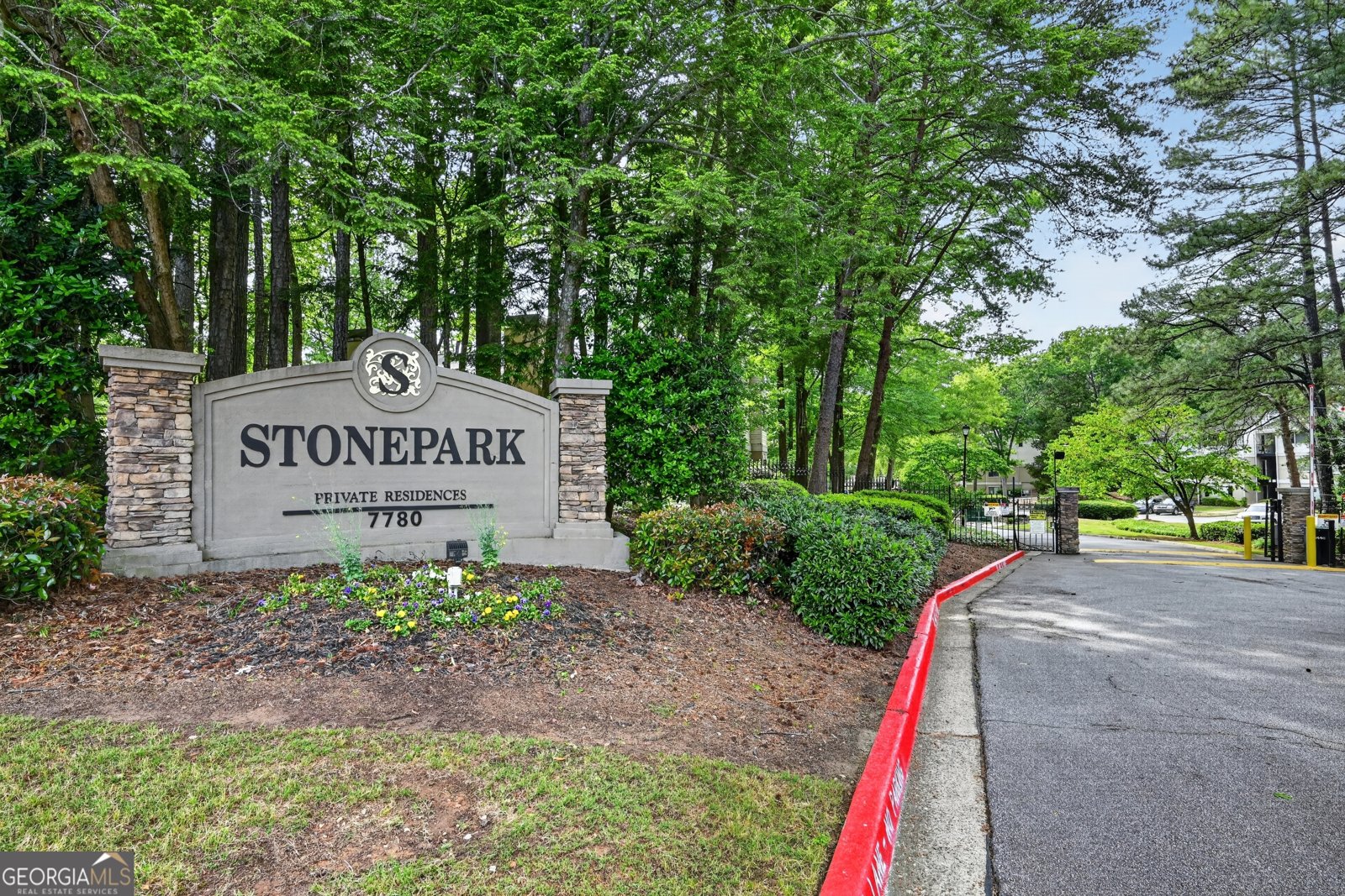 7001 Wingate Way Sandy Springs - Photo 21