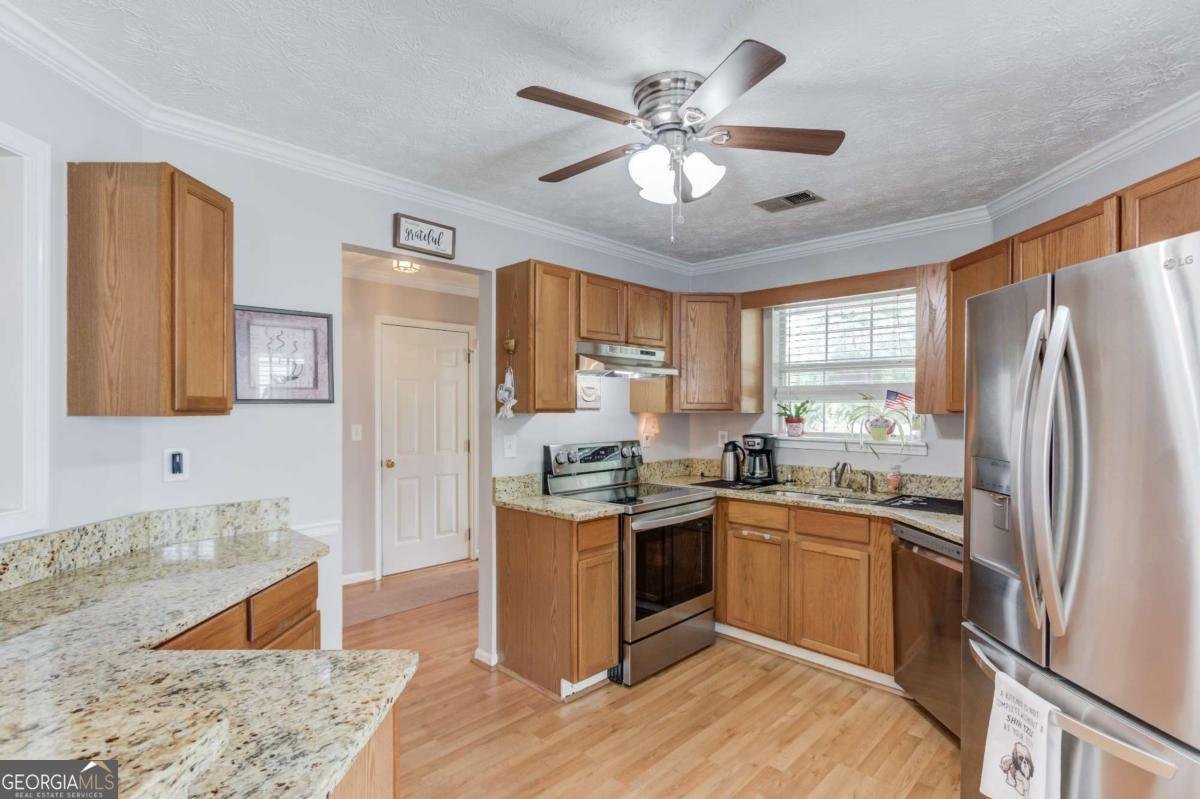 302 Greenleaf Court Loganville - Photo 13