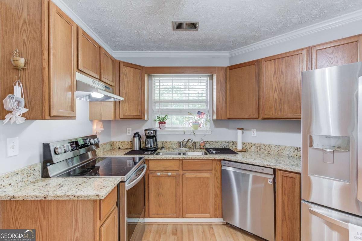 302 Greenleaf Court Loganville - Photo 14
