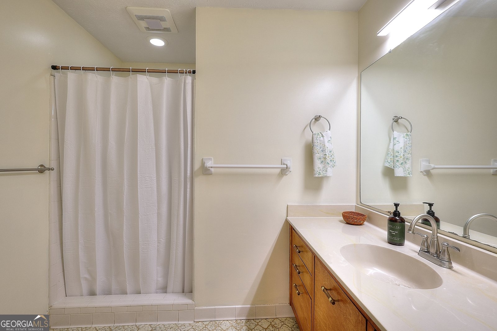 1878 Harbour Oaks Drive Snellville - Photo 16