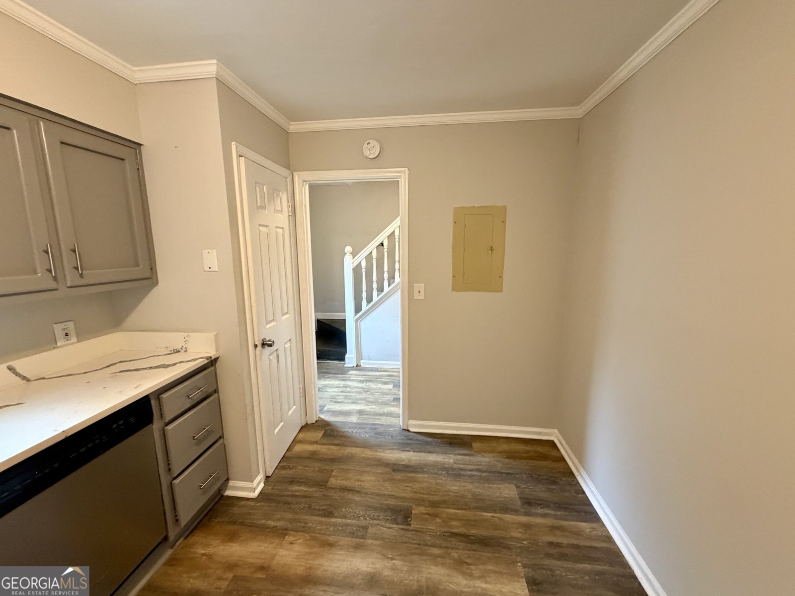 397 Patrick Henry Court Riverdale - Photo 10