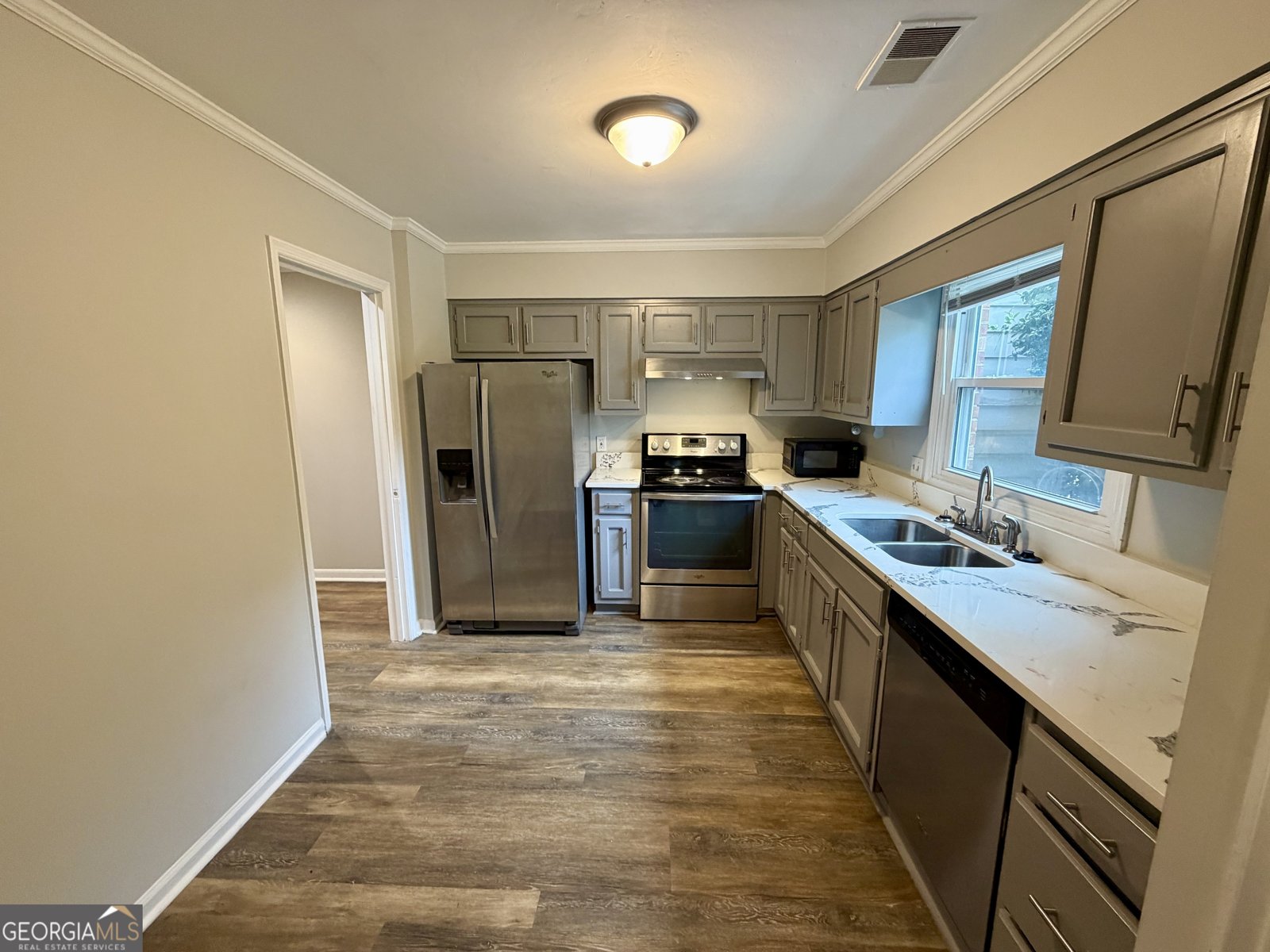 397 Patrick Henry Court Riverdale - Photo 12