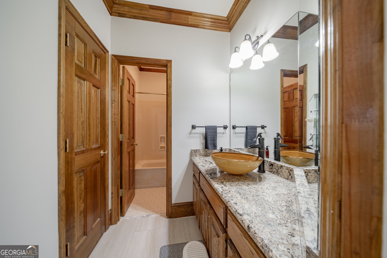 2175 River Cliff Drive Roswell - Photo 7