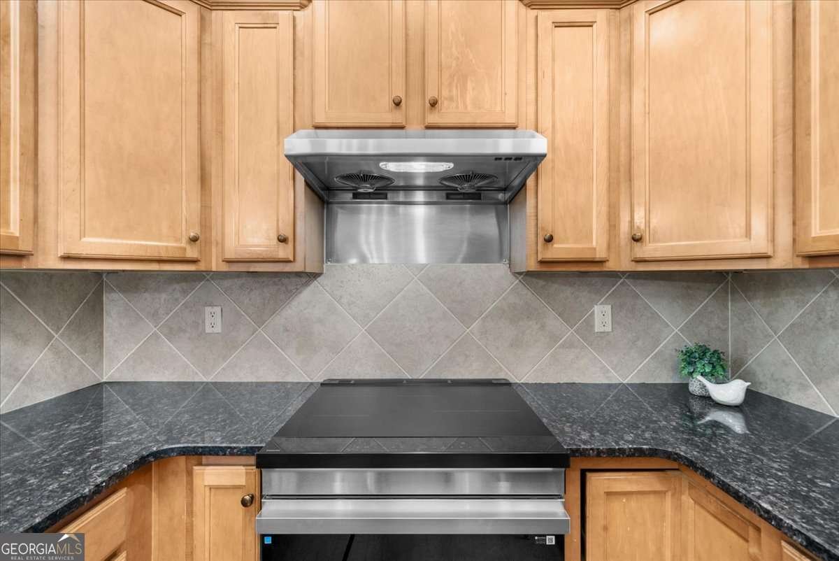 2735 Gateview Court Cumming - Photo 10