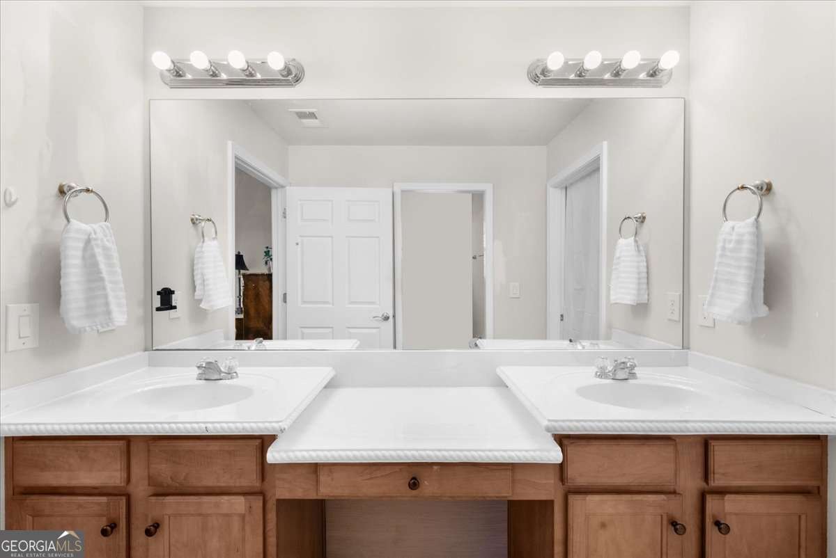 2735 Gateview Court Cumming - Photo 19
