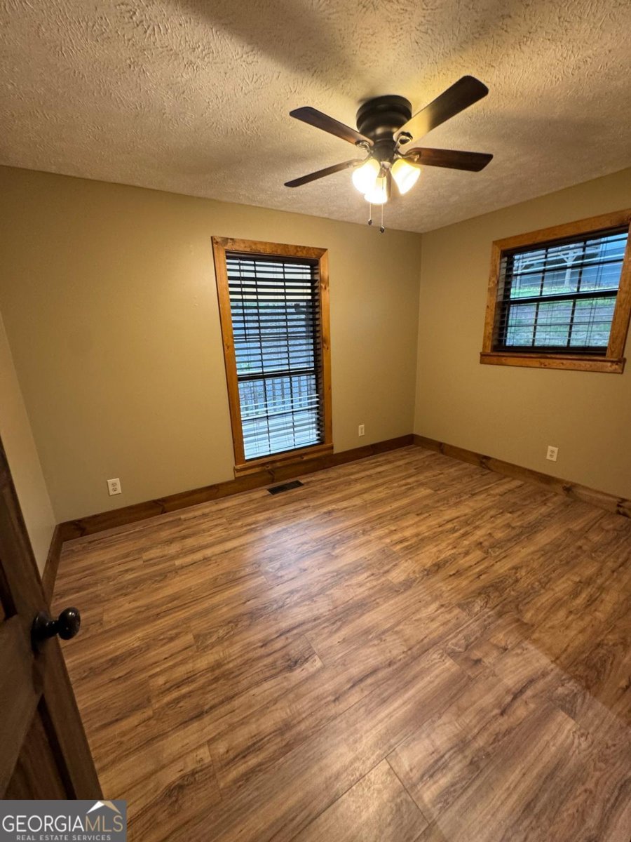 678 Lakeview Circle Morganton - Photo 10