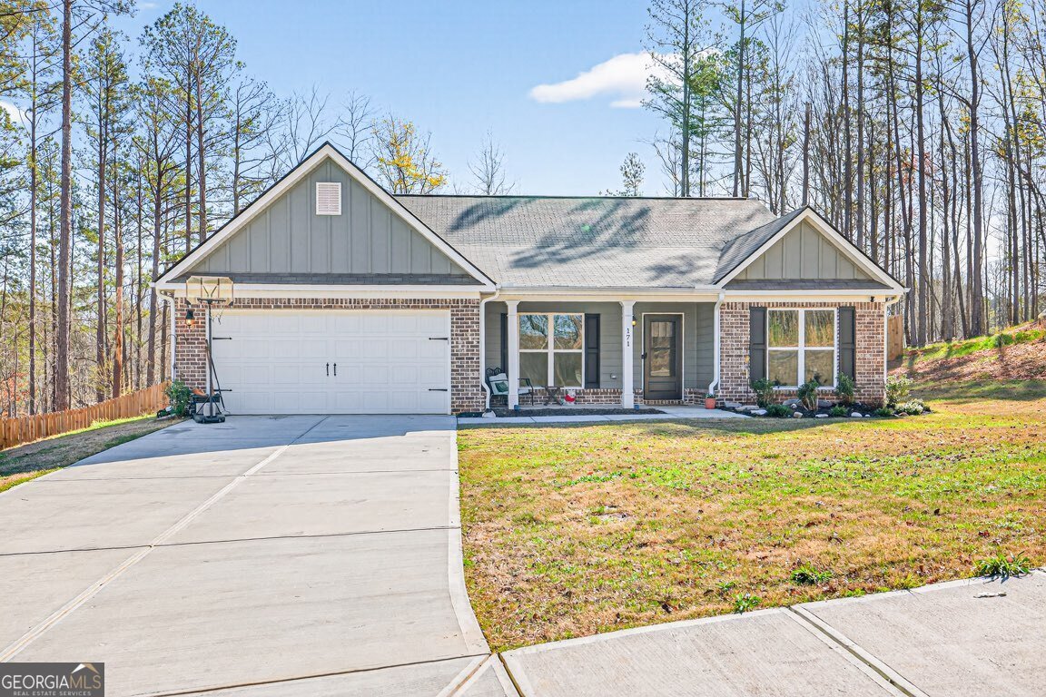 171 Lauren Court Statham - Photo 1