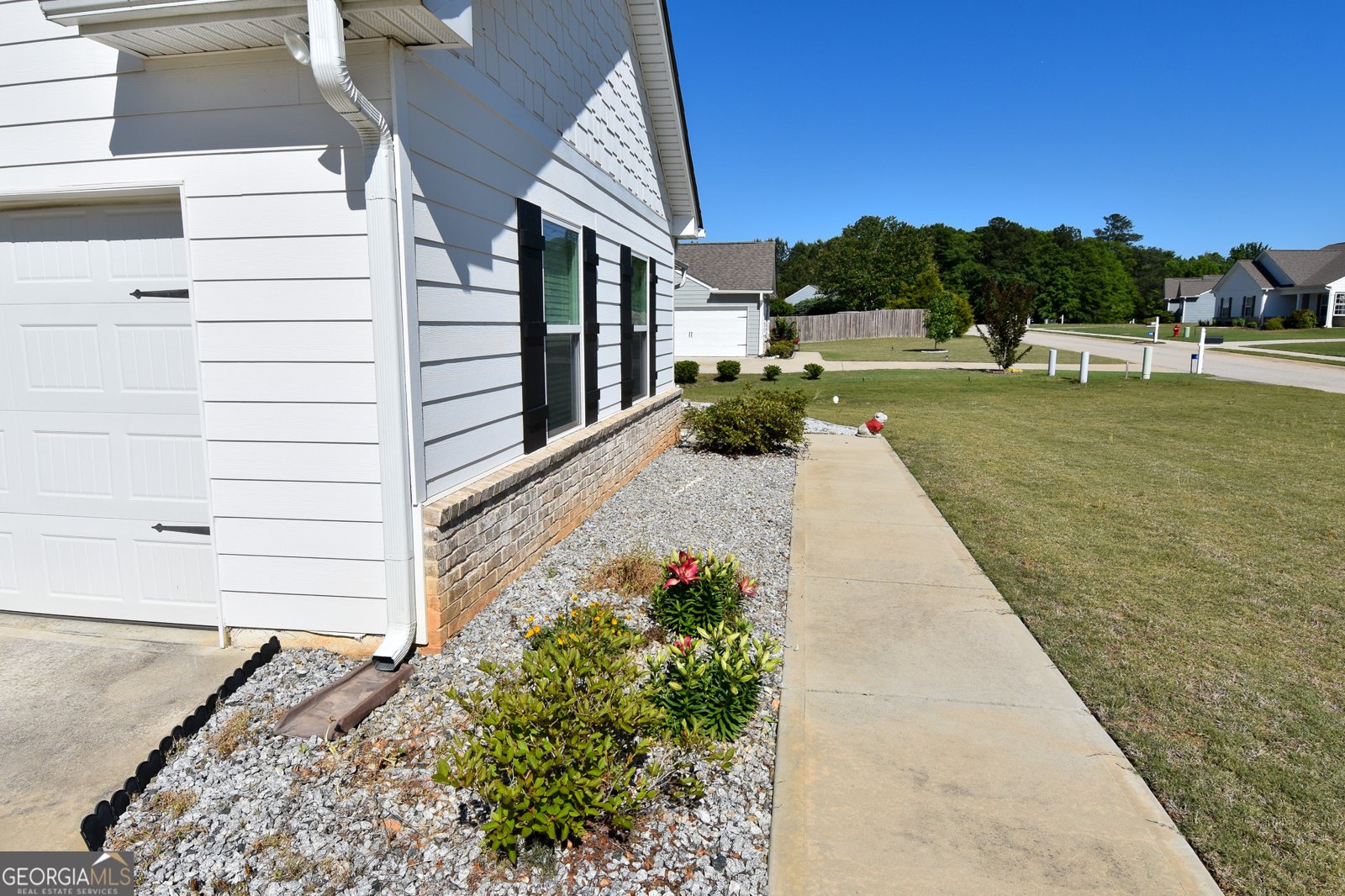 121 Meadowbrooke Drive Milner - Photo 11