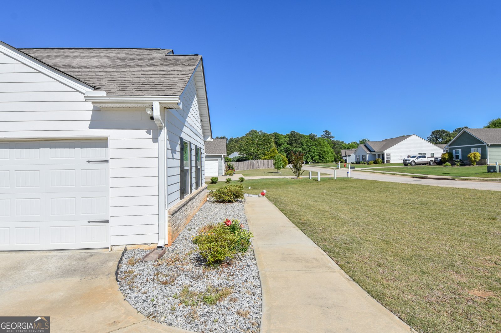 121 Meadowbrooke Drive Milner - Photo 9
