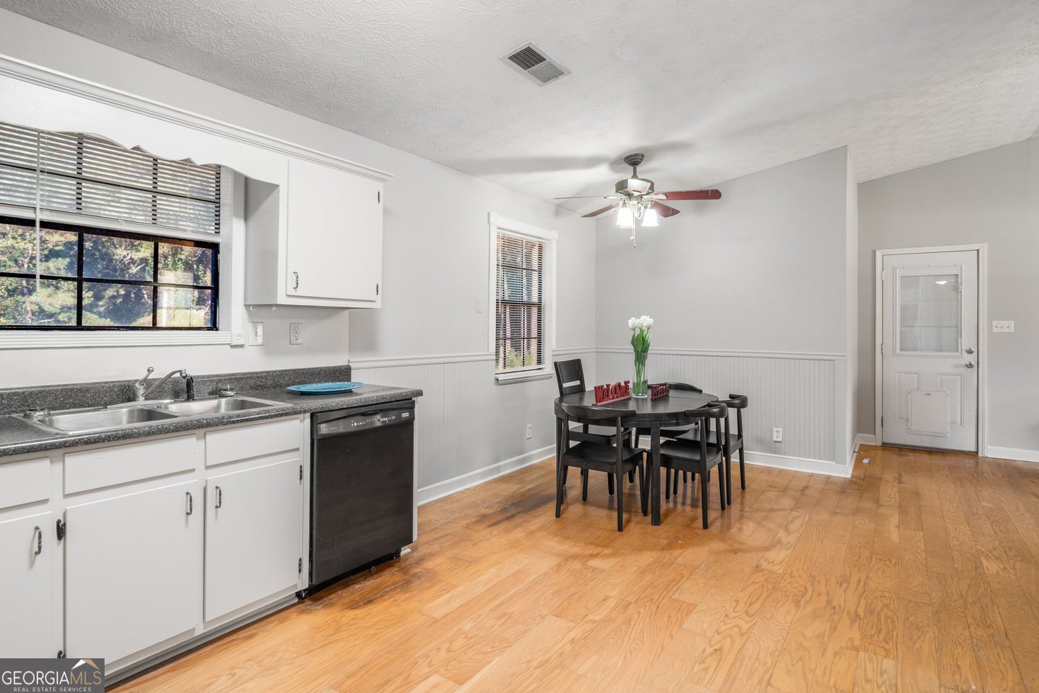 1141 Holly Hills Drive Lilburn - Photo 12