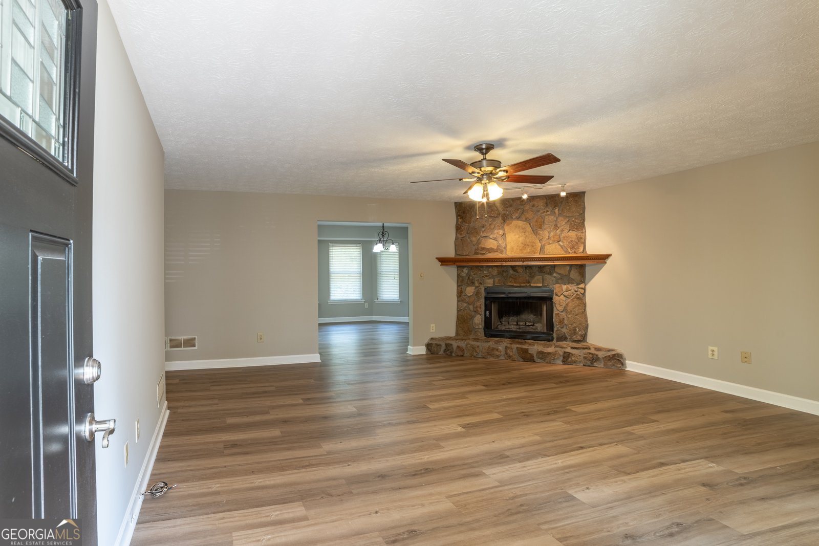 136 Creek Side Drive McDonough - Photo 8