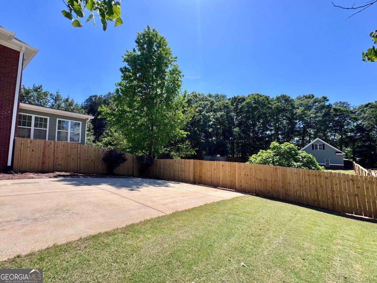 1061 Timarron Trail Watkinsville - Photo 11