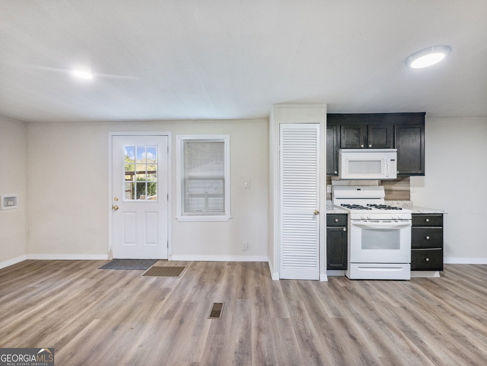 8490 Belton Bridge Road Lula - Photo 6