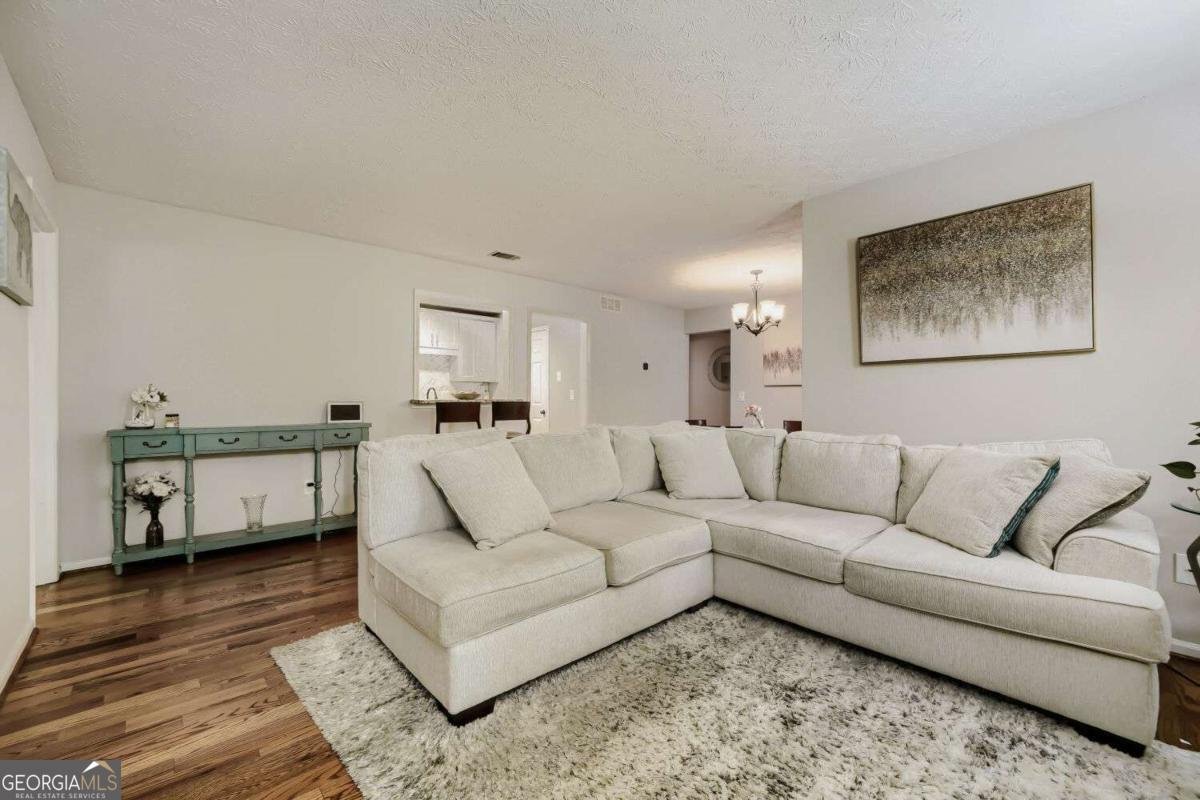3903 Woodridge Way Tucker - Photo 10