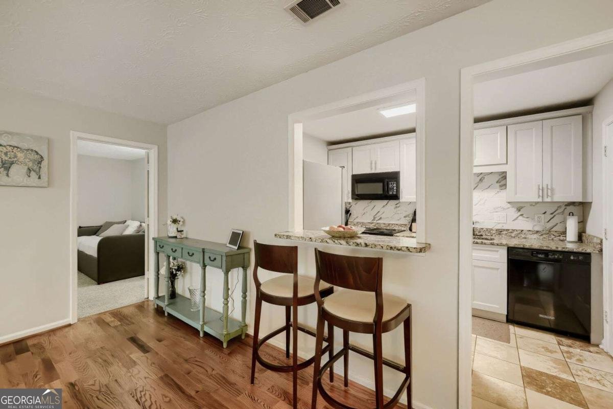 3903 Woodridge Way Tucker - Photo 12