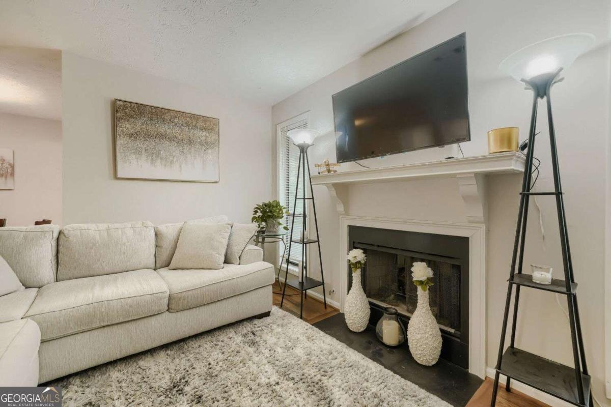 3903 Woodridge Way Tucker - Photo 9
