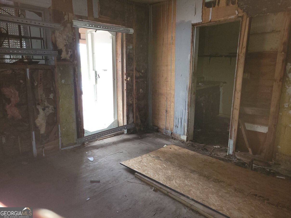 516 Warren Avenue Scottdale - Photo 9