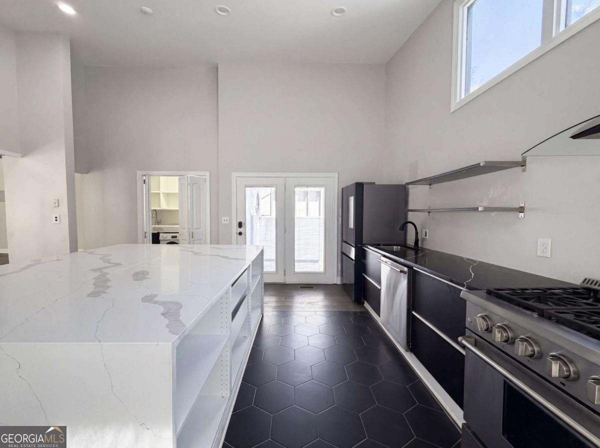 215 Camden Road Atlanta - Photo 15