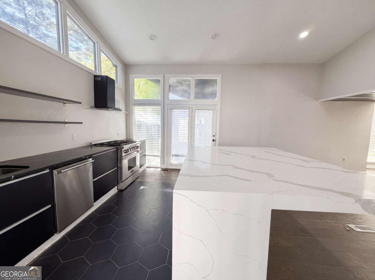 215 Camden Road Atlanta - Photo 16