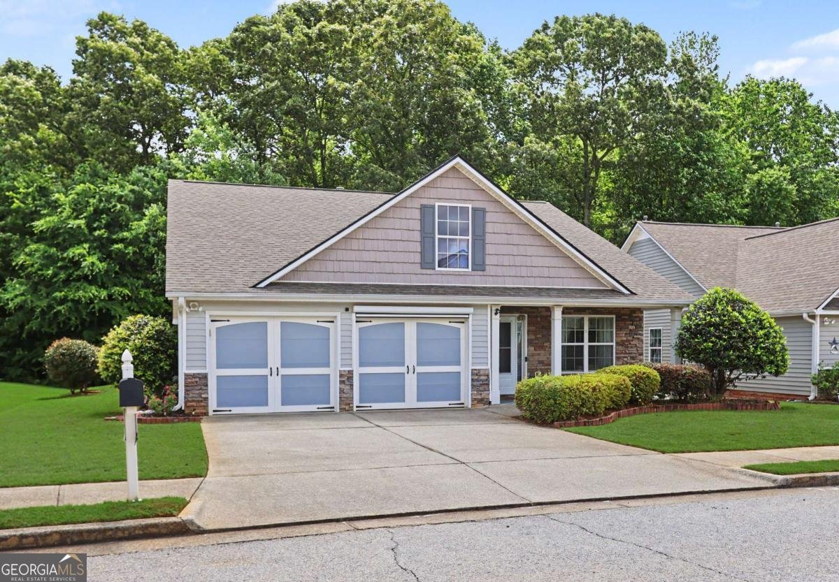 676 Majesty Crossing Winder - Photo 1
