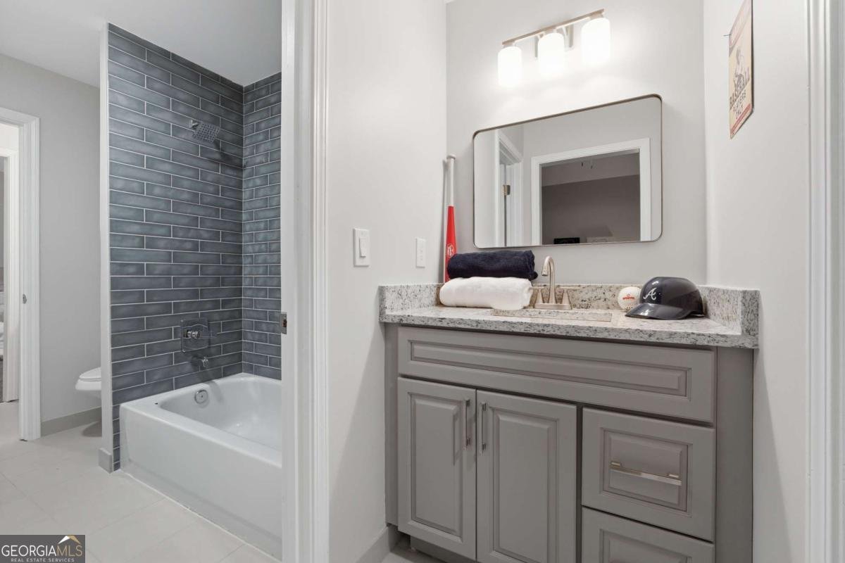 682 Montglade Court Suwanee - Photo 21