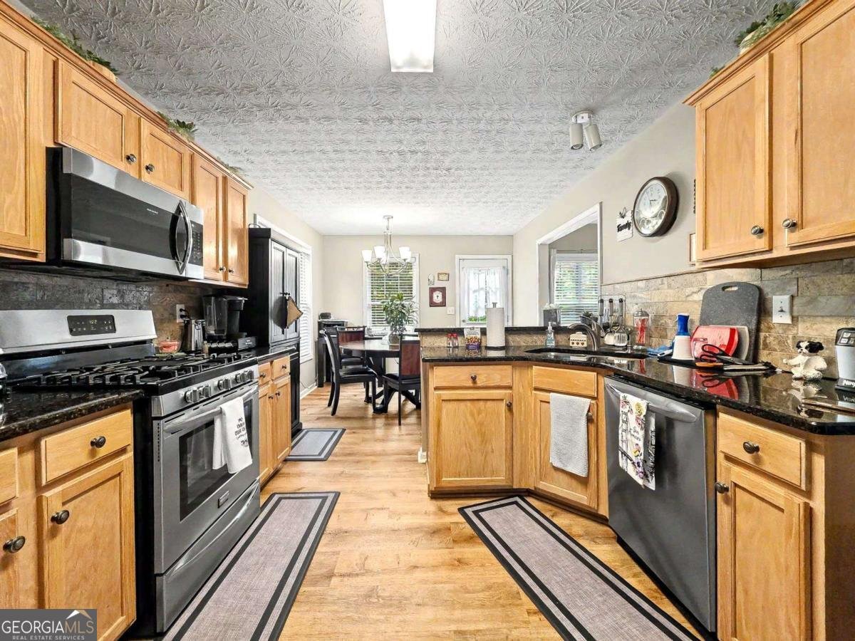 6 Enclave Court Powder Springs - Photo 10