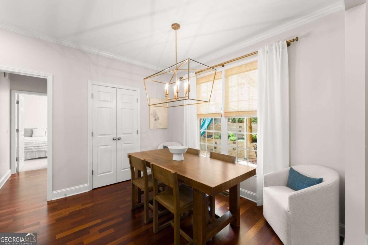 6425 Talking Tree Court Cumming - Photo 13