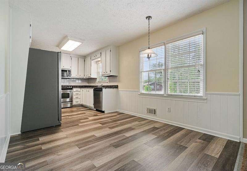 308 River Bluff Drive Woodstock - Photo 18