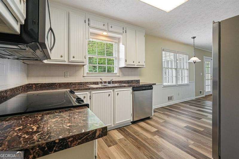 308 River Bluff Drive Woodstock - Photo 20