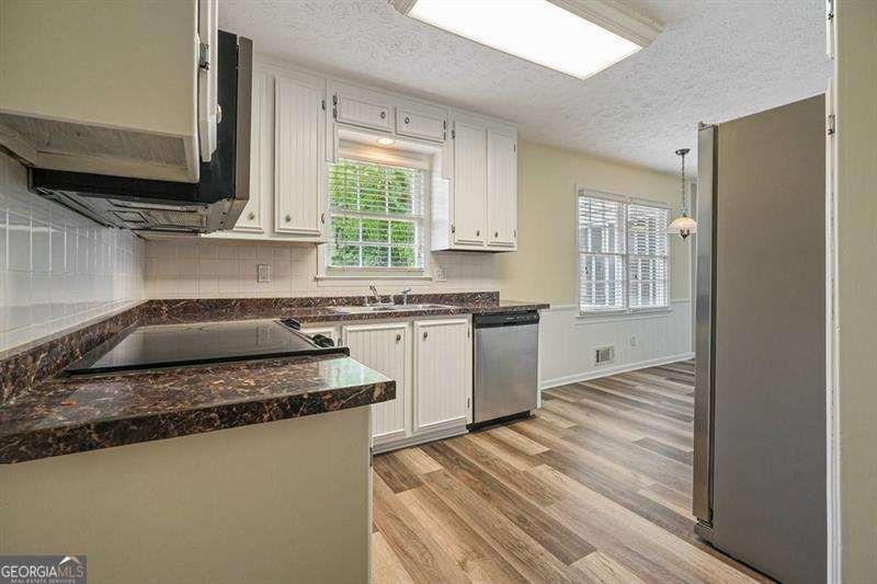 308 River Bluff Drive Woodstock - Photo 21