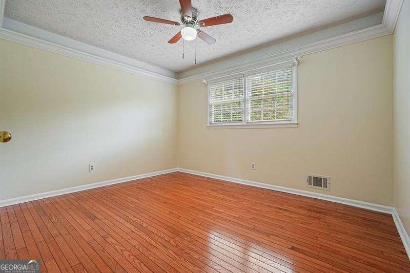 308 River Bluff Drive Woodstock - Photo 35