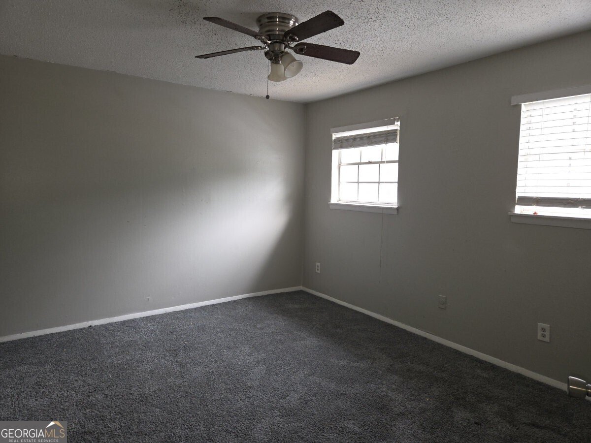 4701 Flat Shoals Road Union City - Photo 6