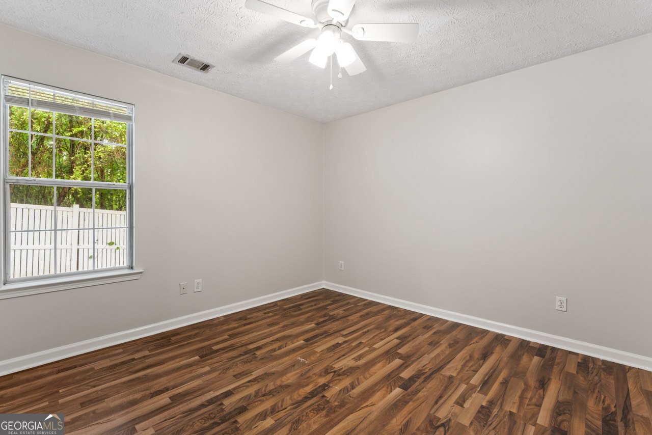 339 Ashton Place McDonough - Photo 14