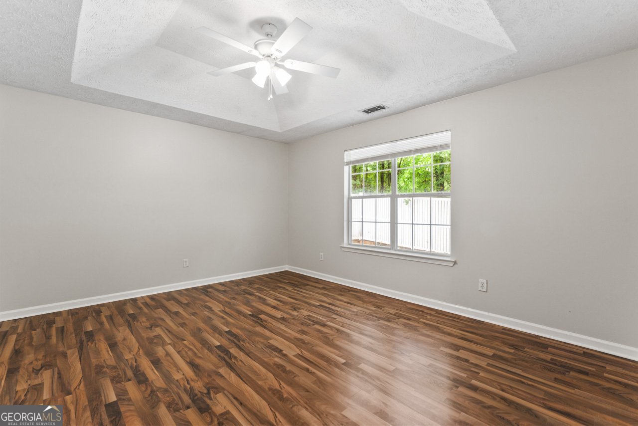 339 Ashton Place McDonough - Photo 16