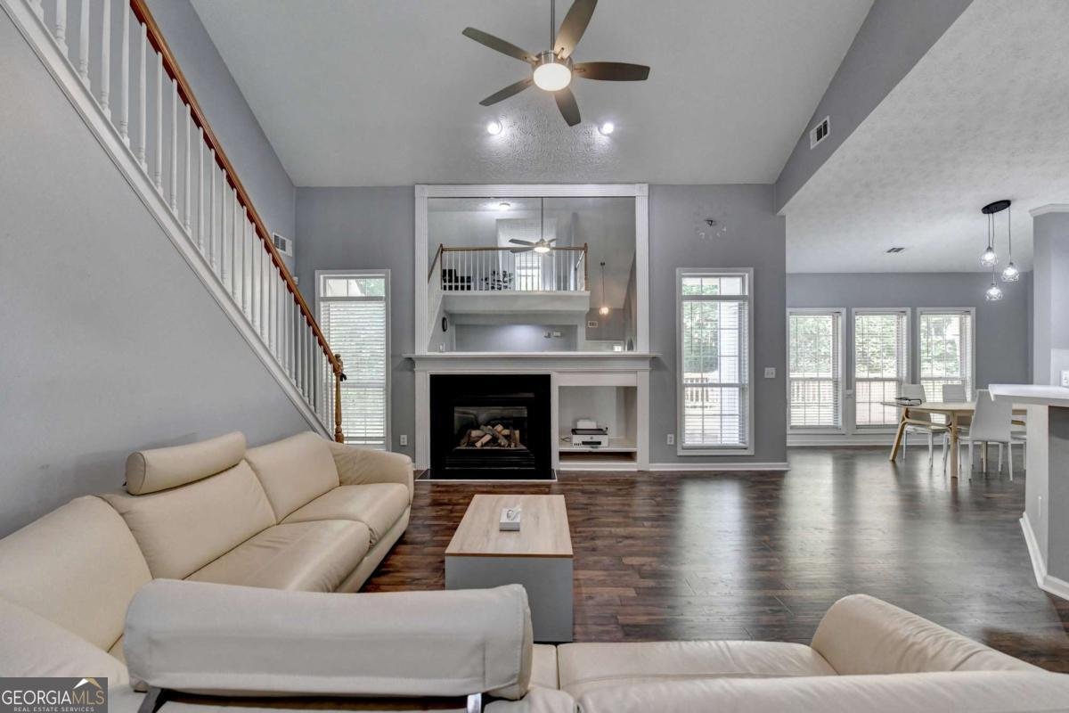 1396 Belfaire Trace Dacula - Photo 11