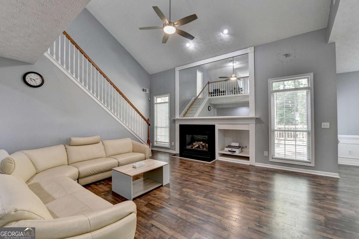 1396 Belfaire Trace Dacula - Photo 9