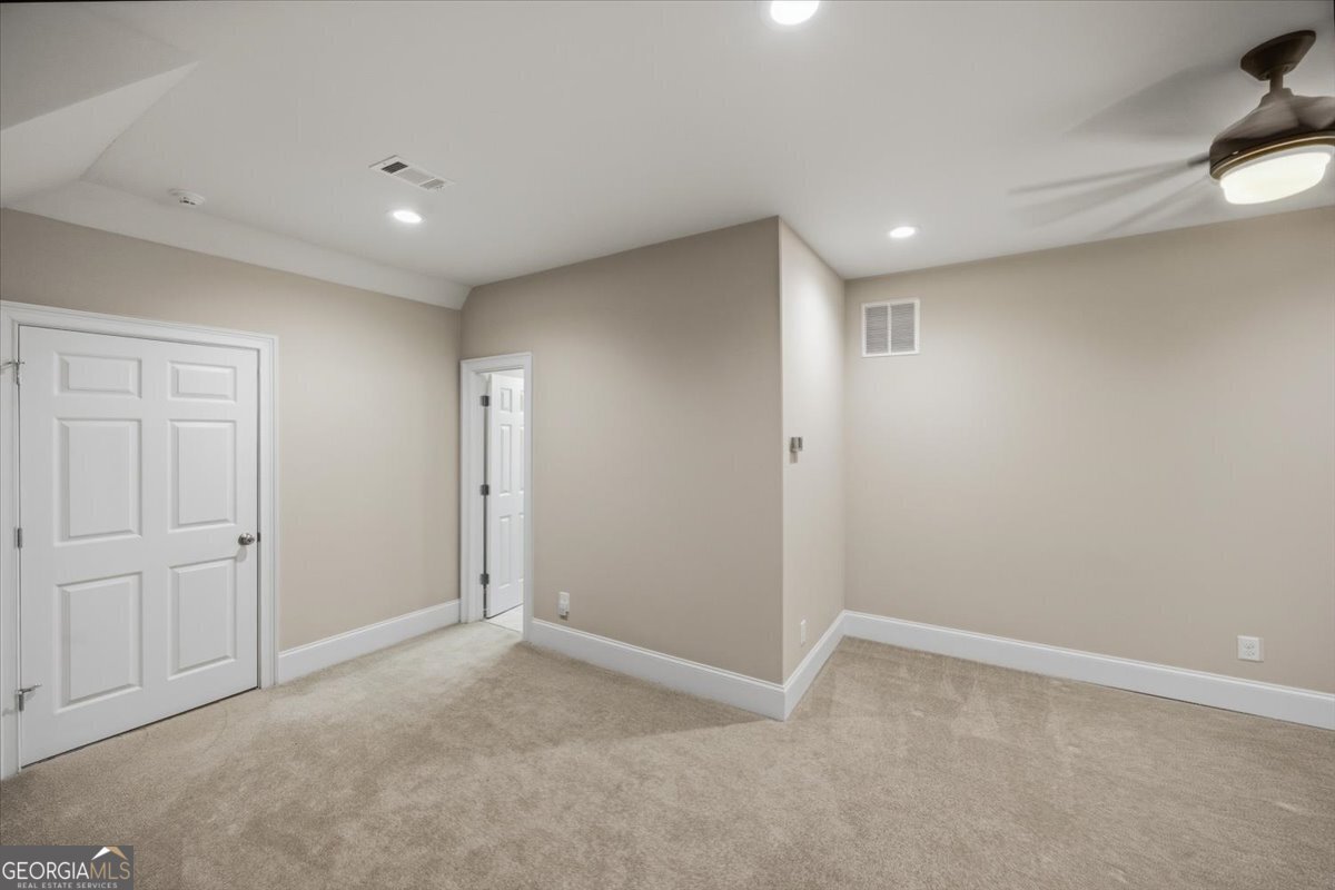 105 Freedom Drive Forsyth - Photo 35