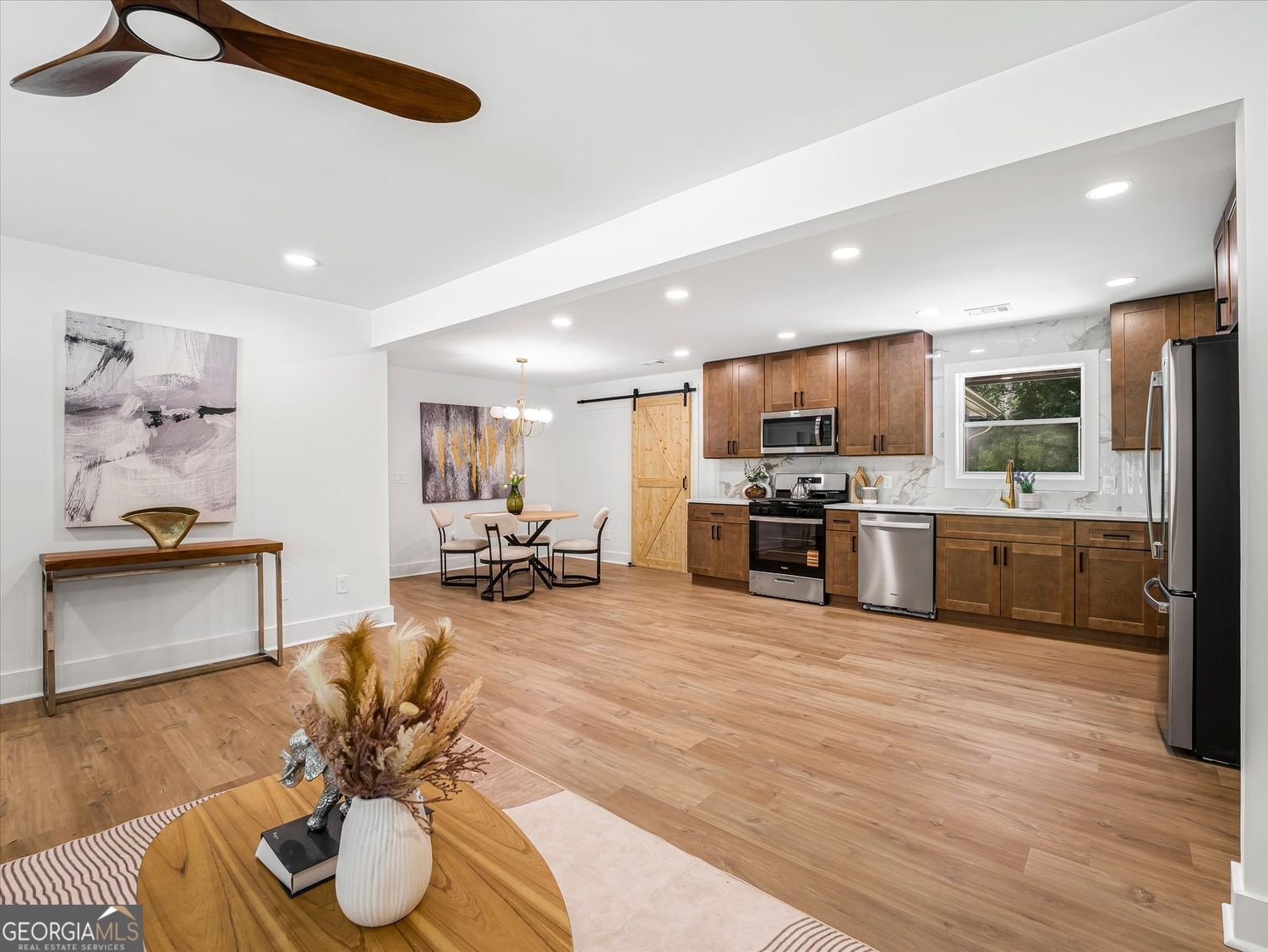 5572 Andrew Drive Mableton - Photo 8