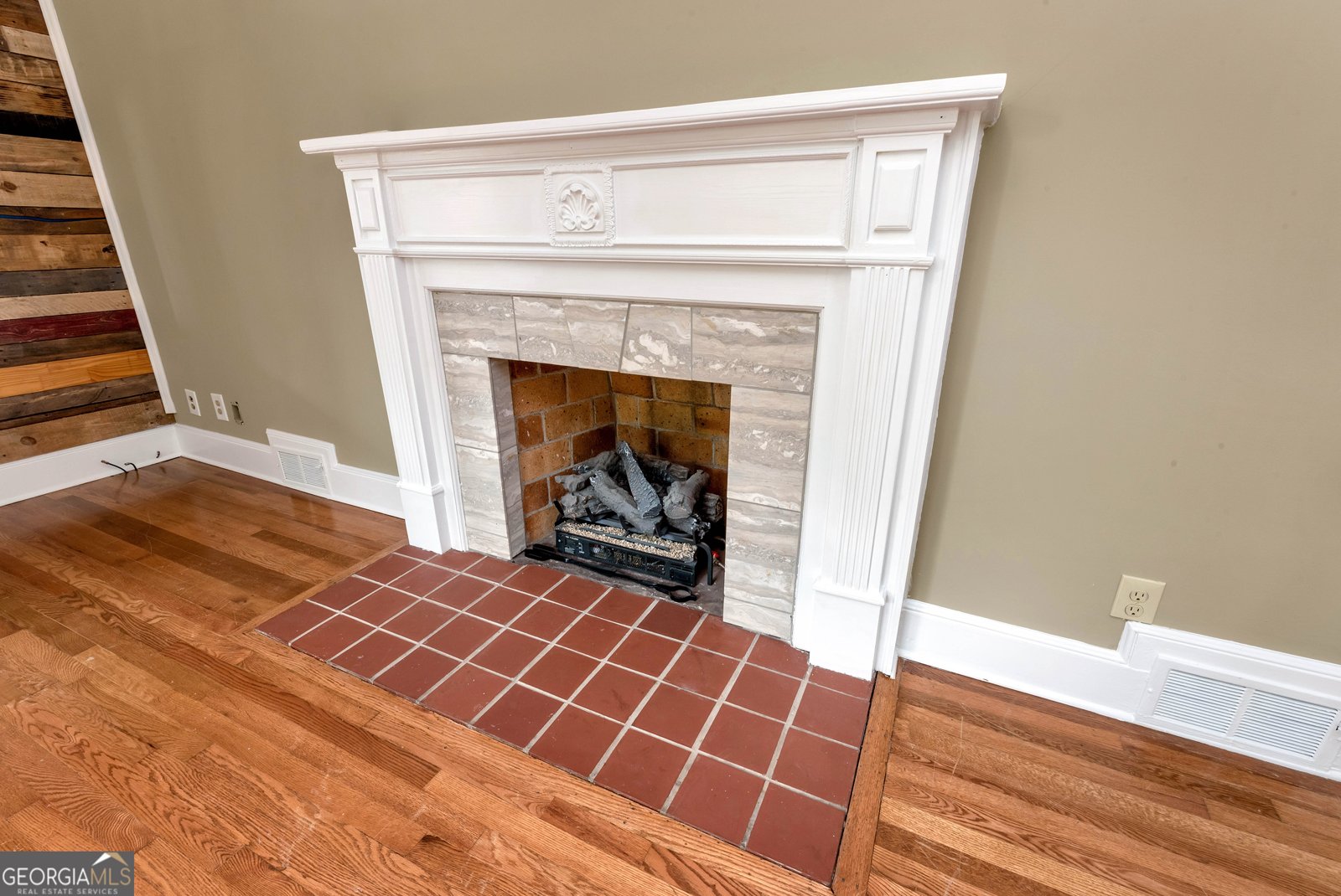 952 Wayside Street Cornelia - Photo 17