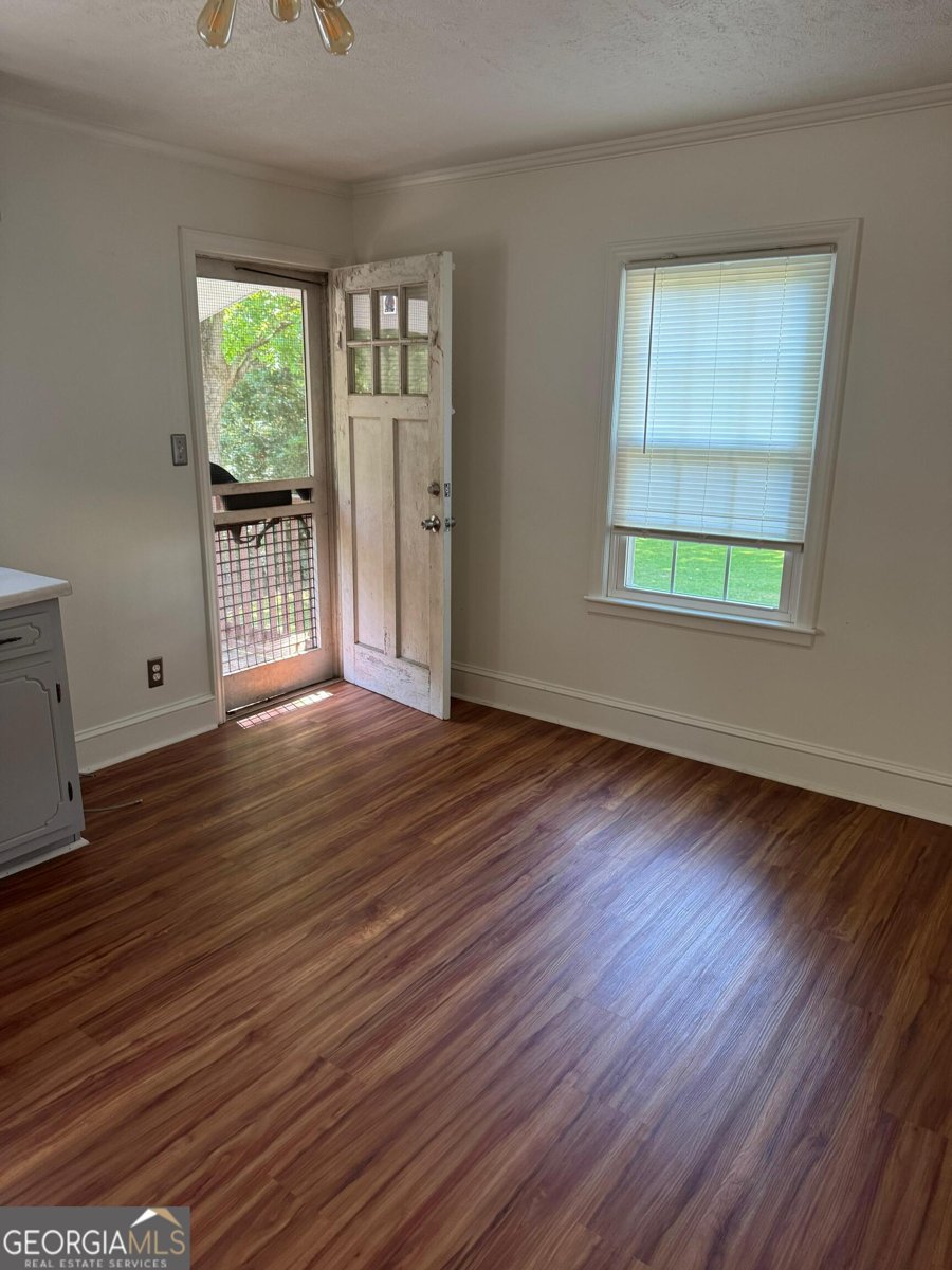 609 Main Street Thomaston - Photo 13