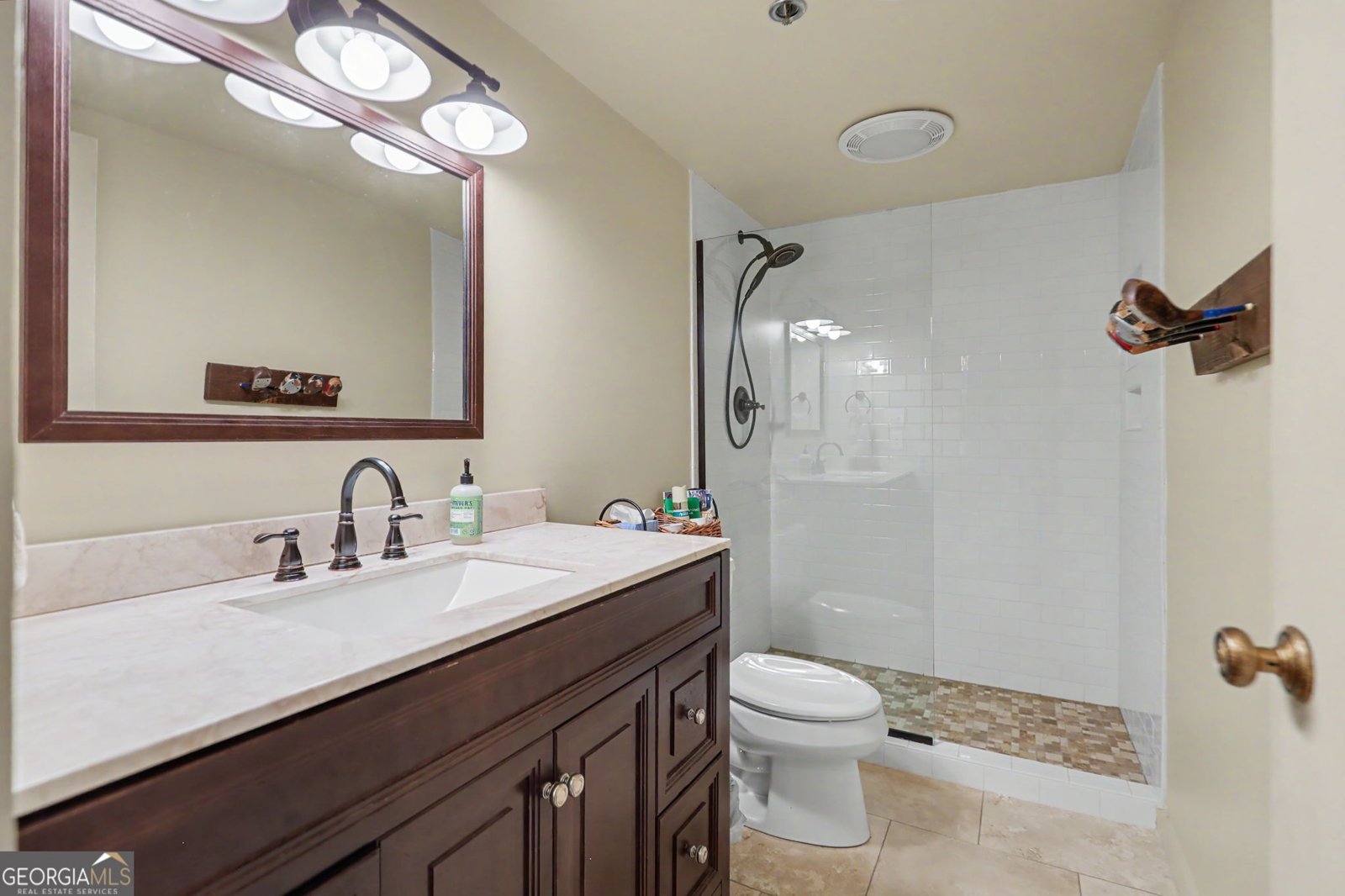 251 Shakespeare Drive Clayton - Photo 8