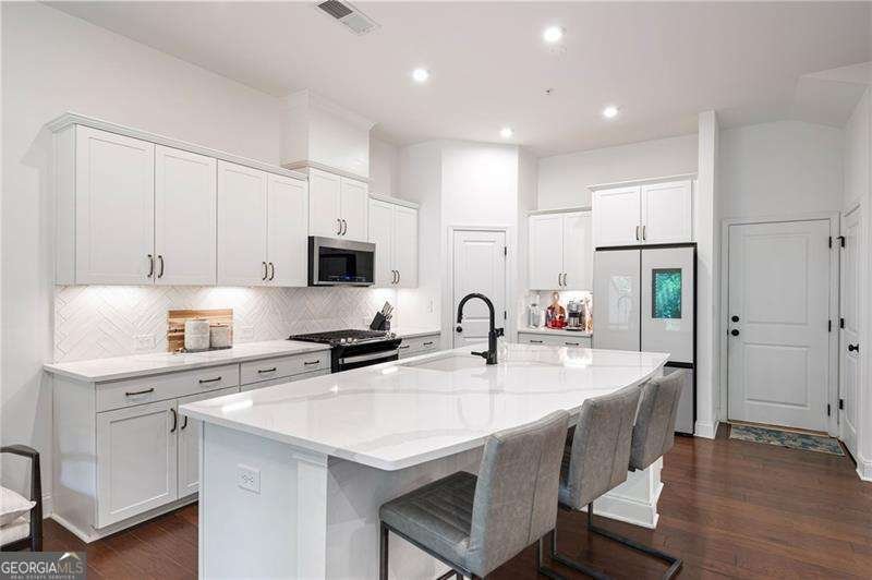 203 Holden Way Woodstock - Photo 10