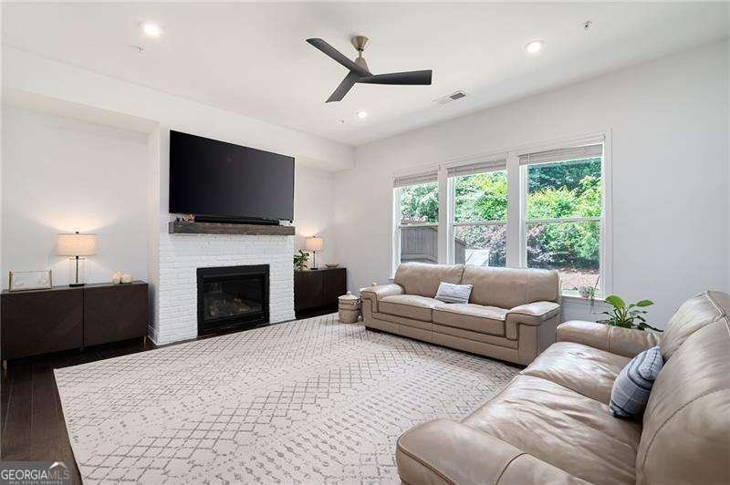 203 Holden Way Woodstock - Photo 7