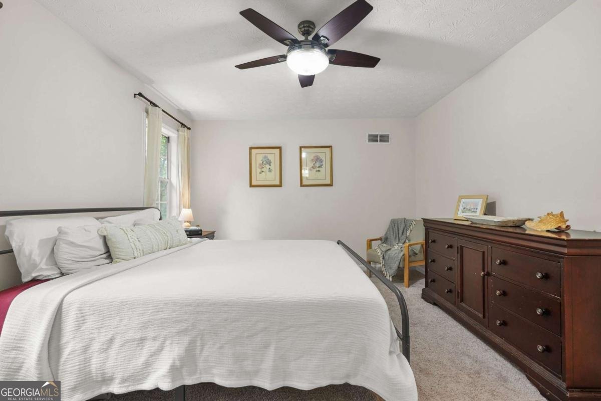 384 Russell Ridge Drive Lawrenceville - Photo 16