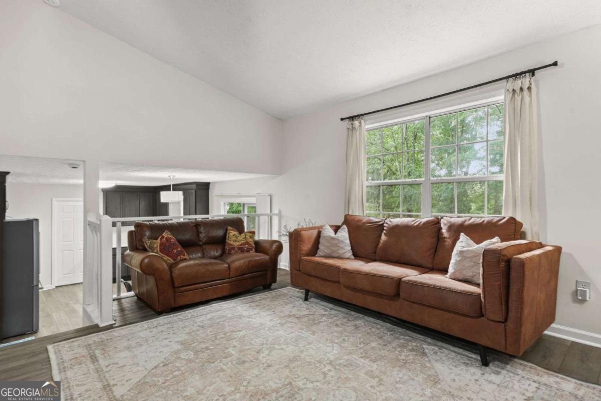 384 Russell Ridge Drive Lawrenceville - Photo 8