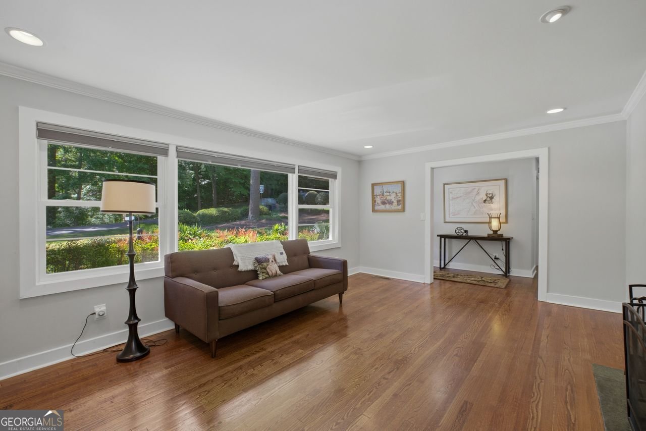 1322 Brook Forest Drive Atlanta - Photo 12