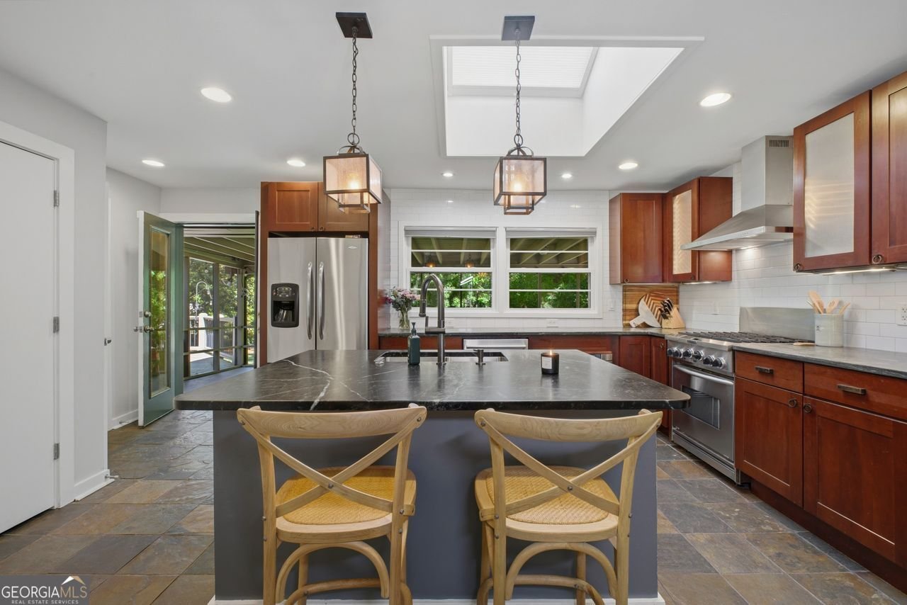 1322 Brook Forest Drive Atlanta - Photo 16