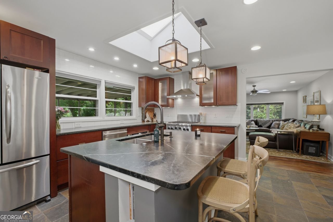 1322 Brook Forest Drive Atlanta - Photo 17